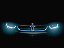 BMW показал на ВИДЕО гибридный суперкар i8